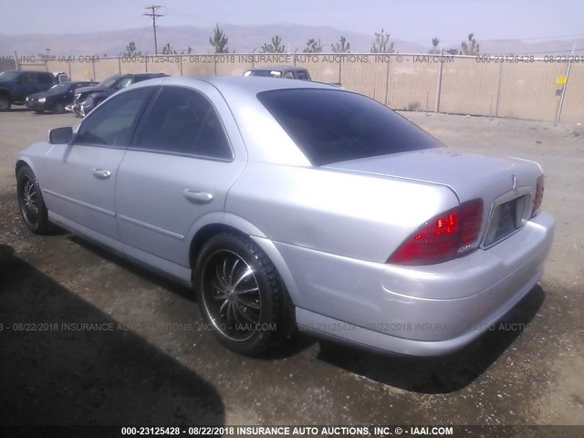 1LNHM87A3YY842182 - 2000 LINCOLN LS SILVER photo 3