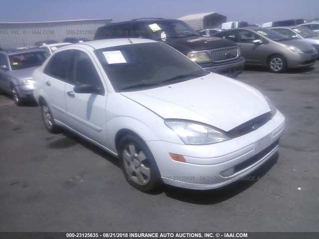 1FAFP38371W365527 - 2001 FORD FOCUS ZTS WHITE photo 1