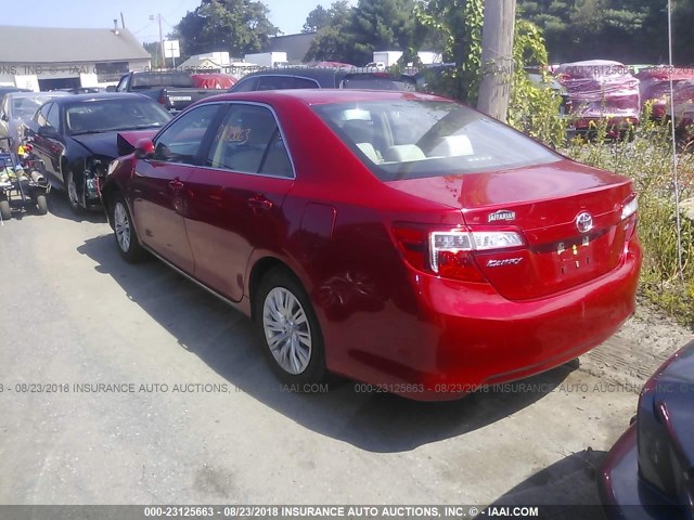 4T4BF1FK3CR187478 - 2012 TOYOTA CAMRY SE/LE/XLE 红色 照片 3