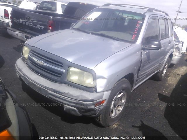 2CNBJ734926935455 - 2002 CHEVROLET TRACKER ZR2 SILVER photo 2