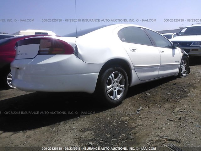 2B3HD56J7YH110914 - 2000 DODGE INTREPID ES WHITE photo 4