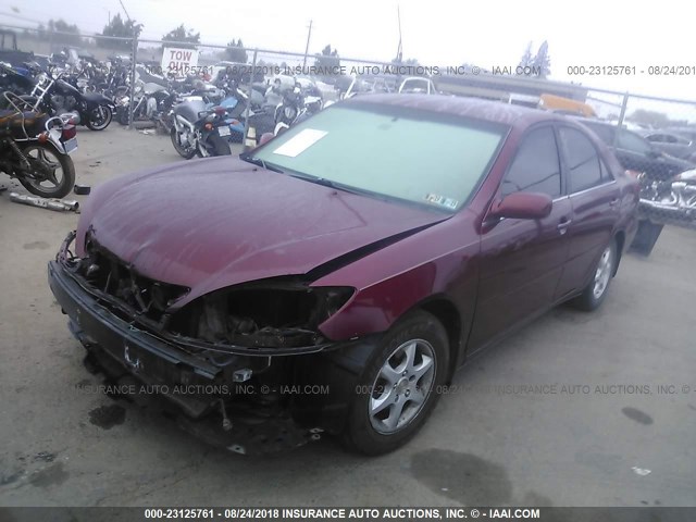 4T1BE30K62U037087 - 2002 TOYOTA CAMRY LE/XLE/SE Bordo foto 2