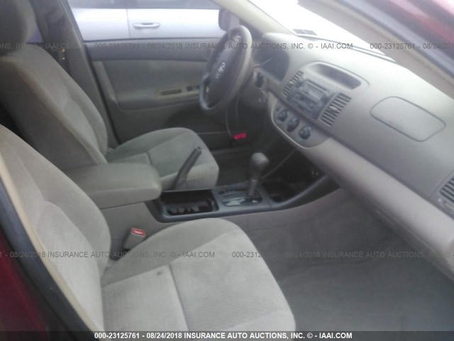 4T1BE30K62U037087 - 2002 TOYOTA CAMRY LE/XLE/SE Bordo foto 5