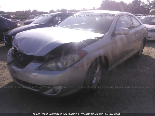 4T1CE38P75U970800 - 2005 TOYOTA CAMRY SOLARA SE/SLE SILVER photo 2