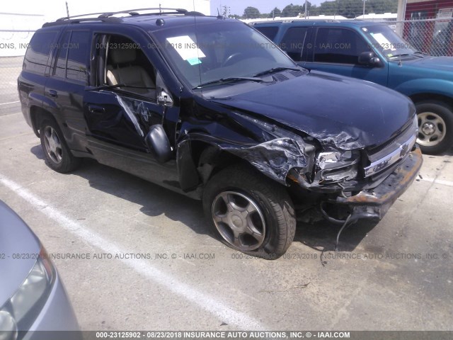 1GNDS13S152347502 - 2005 CHEVROLET TRAILBLAZER LS/LT BLACK photo 1