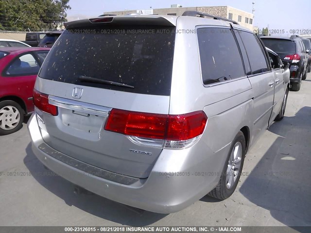 5FNRL38988B074752 - 2008 HONDA ODYSSEY TOURING SILVER photo 4