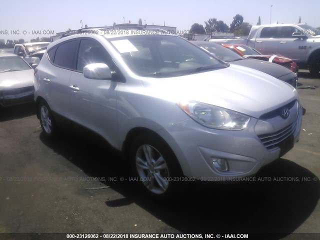 KM8JU3AC1DU653708 - 2013 HYUNDAI TUCSON GLS/LIMITED SILVER photo 1