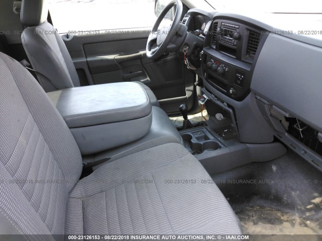 3D7KS26D87G757104 - 2007 DODGE RAM 2500 ST/SLT 红色 照片 5