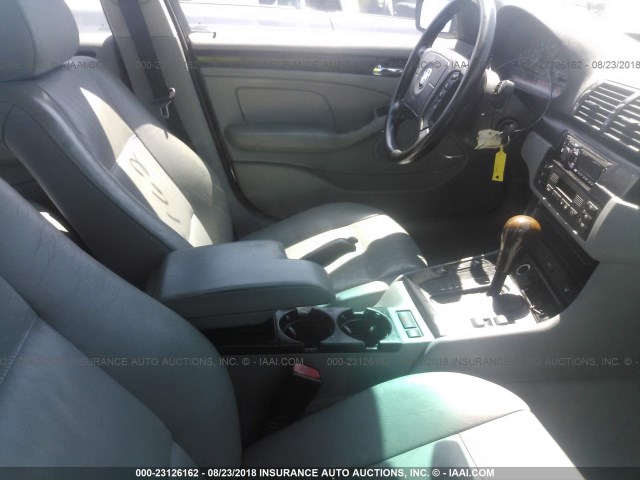 WBAAM5336XFR07111 - 1999 BMW 328 I AUTOMATIC BLUE photo 5