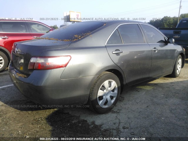 4T1BE46K07U647958 - 2007 TOYOTA CAMRY NEW GENERAT CE/LE/XLE/SE GRAY photo 4