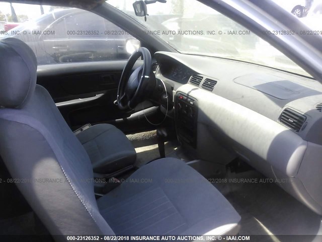 1N4AB42D5TC531919 - 1996 NISSAN 200SX SE SILVER photo 5