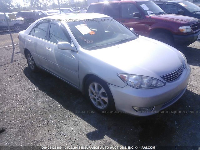 4T1BF30K76U115735 - 2006 TOYOTA CAMRY LE/XLE/SE 银色 照片 1