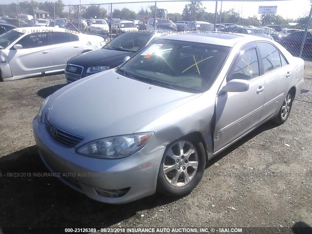 4T1BF30K76U115735 - 2006 TOYOTA CAMRY LE/XLE/SE 银色 照片 2