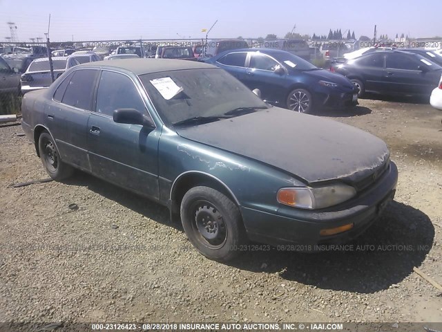 JT2BG12K4T0402187 - 1996 TOYOTA CAMRY DX/LE/XLE მწვანე ფოტო 1