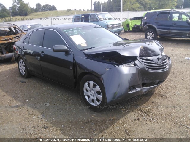 4T1BE46K07U647863 - 2007 TOYOTA CAMRY NEW GENERAT CE/LE/XLE/SE GRAY photo 1