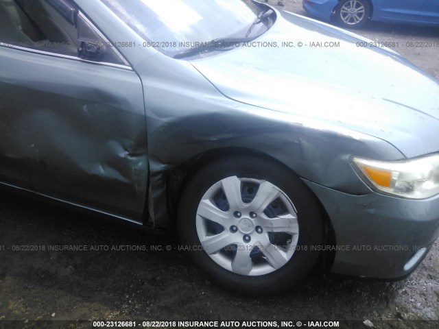 4T4BF3EK4AR019780 - 2010 TOYOTA CAMRY SE/LE/XLE ტურკოუსი ფოტო 6