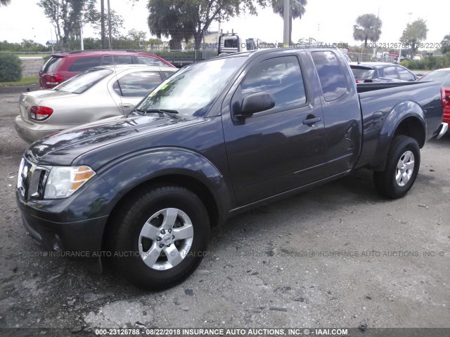 1N6AD0CU9DN731166 - 2013 NISSAN FRONTIER SV/PRO-4X GRAY photo 2