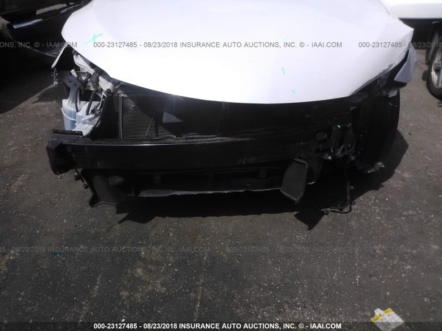 4T1BF1FK7FU058027 - 2015 TOYOTA CAMRY LE/XLE/SE/XSE 白色 照片 6