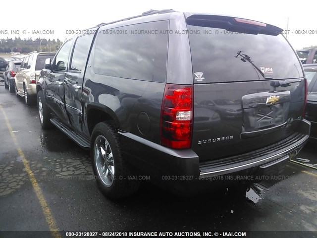 1GNUKKE30AR104471 - 2010 CHEVROLET SUBURBAN K1500 LTZ GRAY photo 3