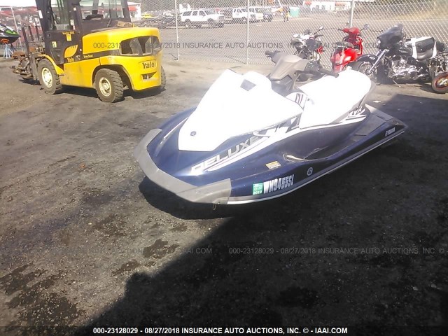 YAMA3017C616 - 2017 YAMAHA WAVERUNNER BLUE photo 2