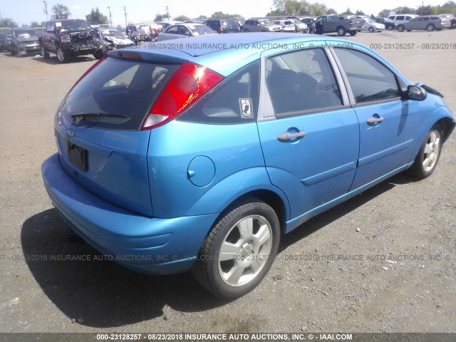 1FAHP37N57W340839 - 2007 FORD FOCUS ZX5/S/SE/SES BLUE photo 4