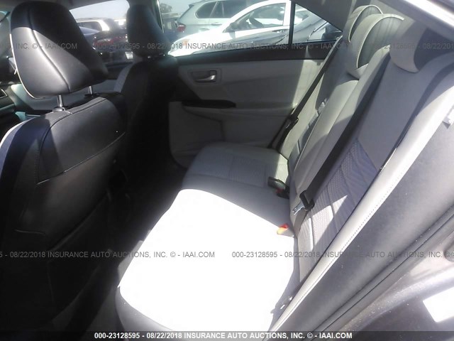 4T1BF1FK6FU477180 - 2015 TOYOTA CAMRY LE/XLE/SE/XSE 灰色 照片 8