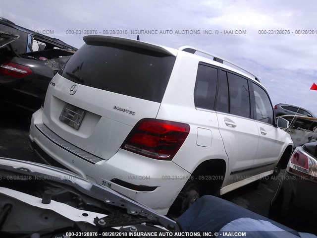 WDCGG0EB3EG317218 - 2014 MERCEDES-BENZ GLK 250 BLUETEC WHITE photo 4