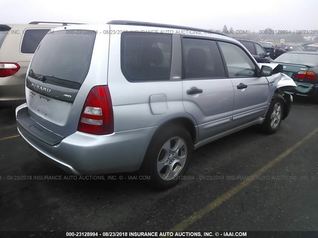 JF1SG65604H740942 - 2004 SUBARU FORESTER 2.5XS SILVER photo 4