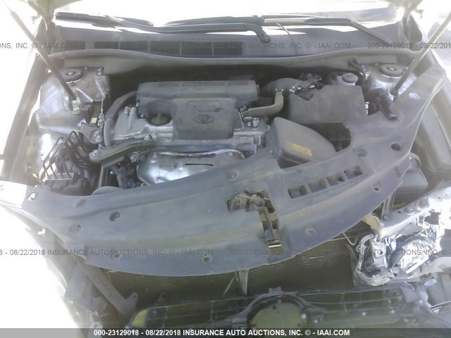 4T1BF1FK1FU922747 - 2015 TOYOTA CAMRY LE/XLE/SE/XSE 银色 照片 10