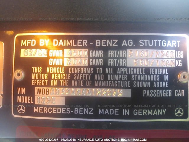 WDBAB53A6EA122975 - 1984 MERCEDES-BENZ 300 CDT BLUE photo 9