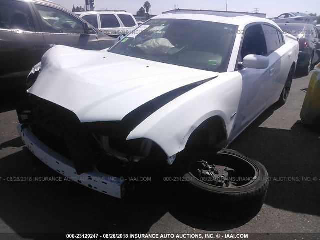2C3CDXCTXEH282347 - 2014 DODGE CHARGER R/T WHITE photo 2