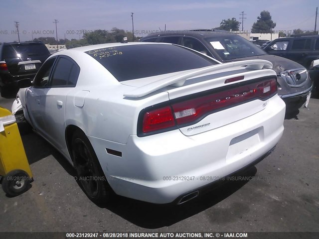 2C3CDXCTXEH282347 - 2014 DODGE CHARGER R/T WHITE photo 3
