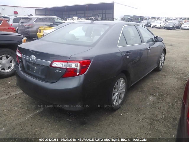 4T1BF1FK7EU787577 - 2014 TOYOTA CAMRY L/SE/LE/XLE Boz foto 4