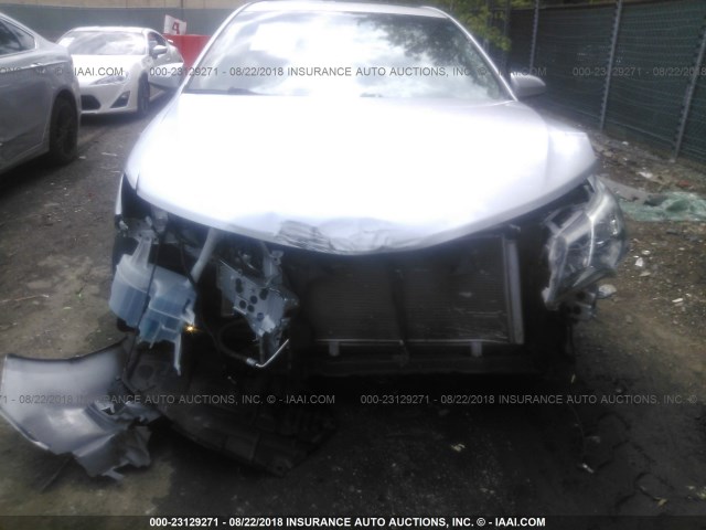 4T1BF1FK8CU585683 - 2012 TOYOTA CAMRY SE/LE/XLE SILVER photo 6