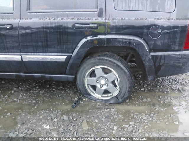 1J8HG48K07C606556 - 2007 JEEP COMMANDER BLACK photo 6