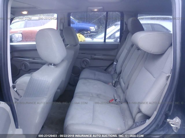 1J8HG48K07C606556 - 2007 JEEP COMMANDER BLACK photo 8