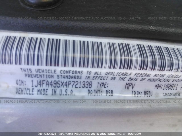 1J4FA49SX4P721338 - 2004 JEEP WRANGLER / TJ SPORT SILVER photo 9