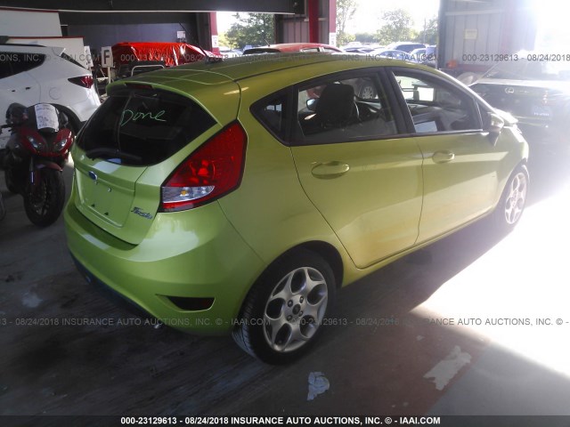 3FADP4FJ6BM122646 - 2011 FORD FIESTA SES GREEN photo 4