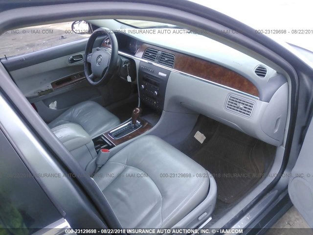 2G4WE567251259304 - 2005 BUICK LACROSSE CXS GRAY photo 5