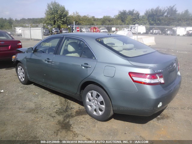 4T1BF3EK7AU540003 - 2010 TOYOTA CAMRY SE/LE/XLE Light Blue photo 3