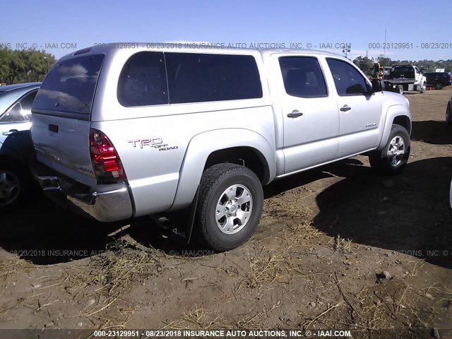 5TELU42N27Z383158 - 2007 TOYOTA TACOMA DOUBLE CAB SILVER photo 4