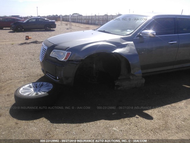 2C3CCACG9CH136537 - 2012 CHRYSLER 300 LIMITED GRAY photo 6