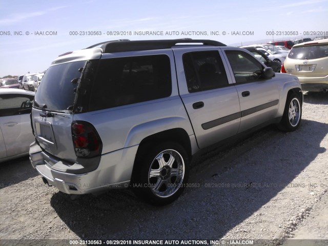 1GNES16S556102288 - 2005 CHEVROLET TRAILBLAZER EXT LS/EXT LT SILVER photo 4