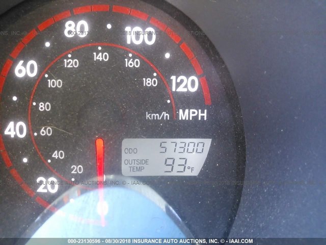 2T1KR32E77C660755 - 2007 TOYOTA COROLLA MATRIX XR SILVER photo 7