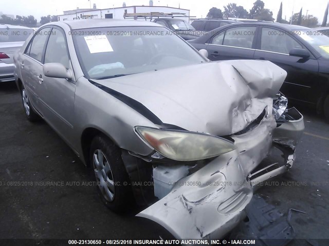 4T1BE32K83U180525 - 2003 TOYOTA CAMRY LE/XLE/SE 金色 照片 1