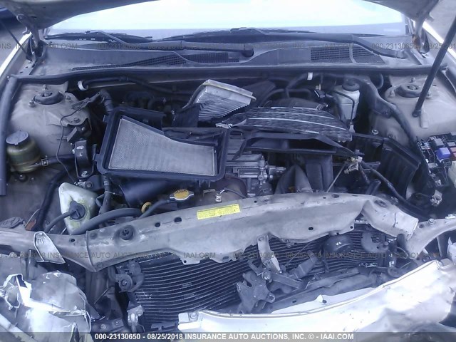4T1BE32K83U180525 - 2003 TOYOTA CAMRY LE/XLE/SE 金色 照片 10