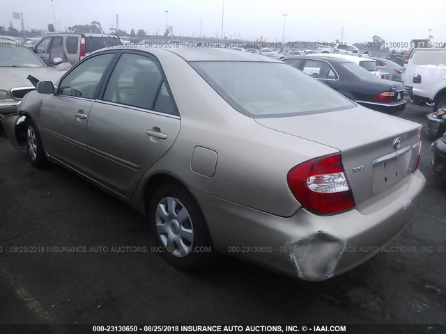 4T1BE32K83U180525 - 2003 TOYOTA CAMRY LE/XLE/SE 金色 照片 3