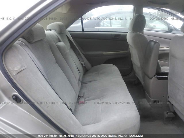 4T1BE32K83U180525 - 2003 TOYOTA CAMRY LE/XLE/SE 金色 照片 8