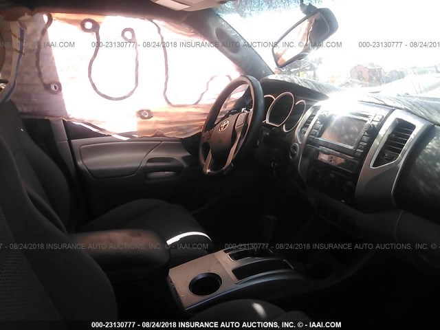 3TMLU4EN4DM118763 - 2013 TOYOTA TACOMA DOUBLE CAB შავი ფოტო 5