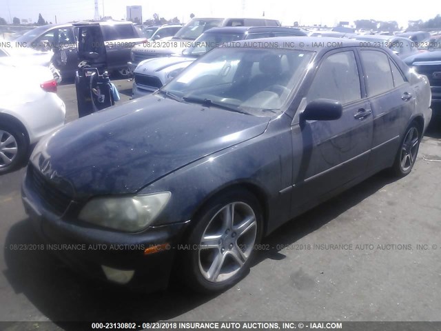 JTHBD182510028708 - 2001 LEXUS IS 300 BLACK photo 2